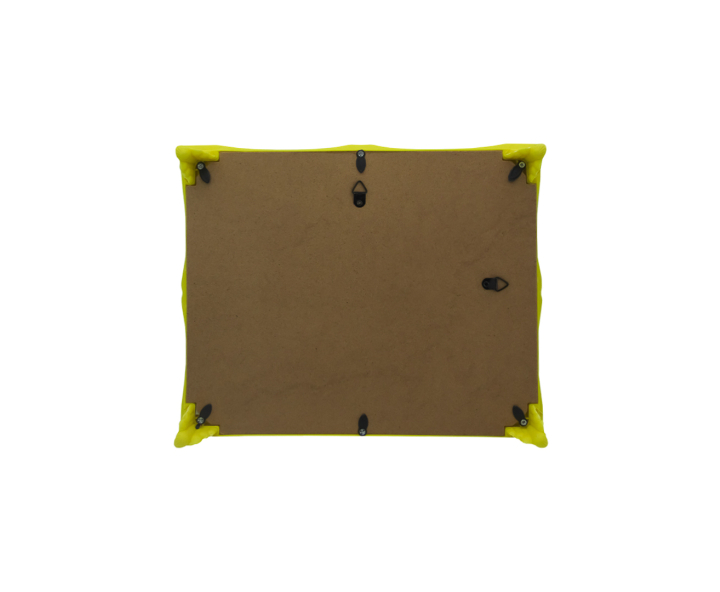 BANDEJA RECTANGULAR C/ PATA (30X25X4CM) AMARILLO