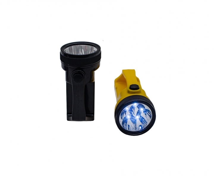 LINTERNA LED (AA X3)