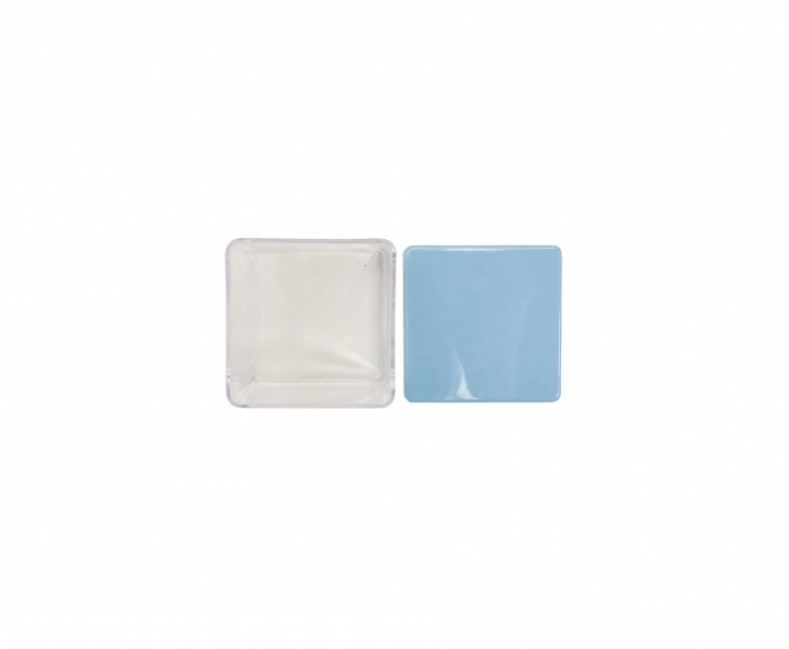 CAJITA PLASTICO CUBO 10P (5X4.5CM) TRANSP./CELESTE