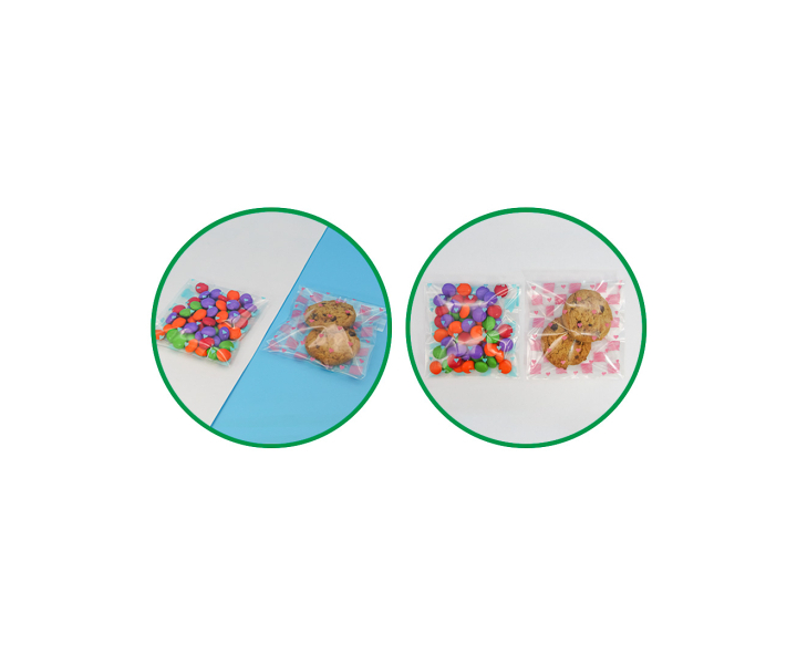 BOLSITA DE GALLETITA 50P (10X10X3) CUADRADO BLANCO/CELESTE
