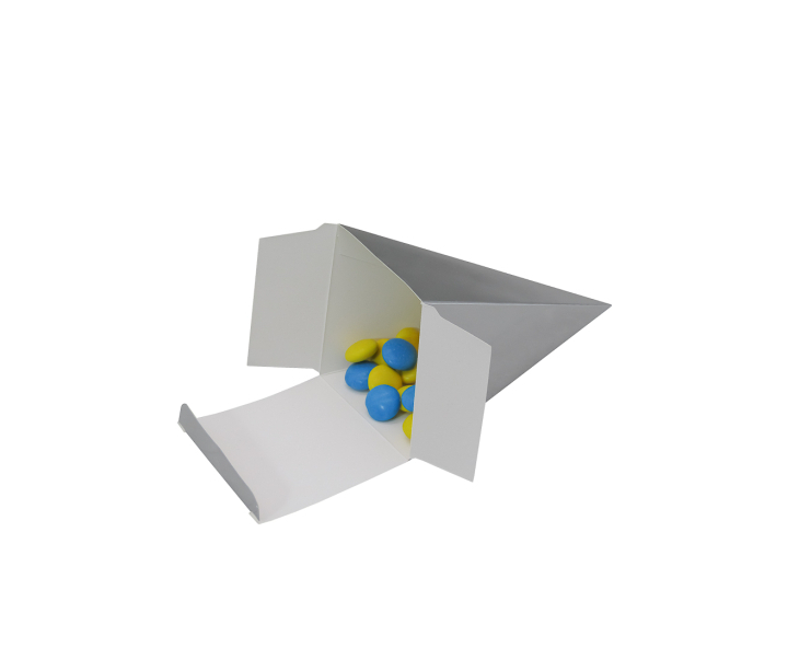 CAJITA PIRAMIDE 10P (6.5X12.5) PLATEADO