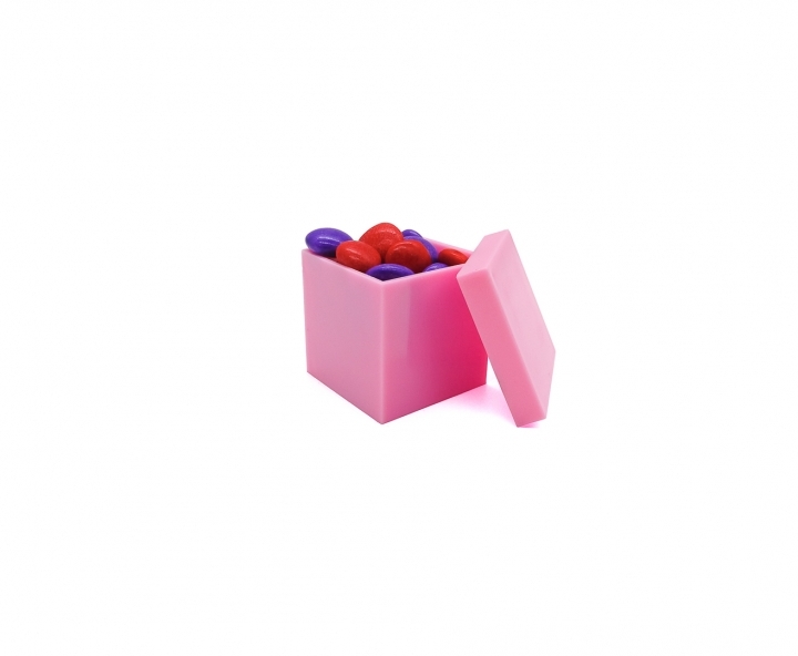 CAJITA PLASTICO CUBO 10P (4X4CM) ROSADO