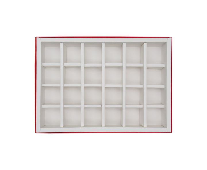 CAJA CON 24 DIVISIONES Y VISOR 5P (16X24X4CM) BLANCO/ROJO