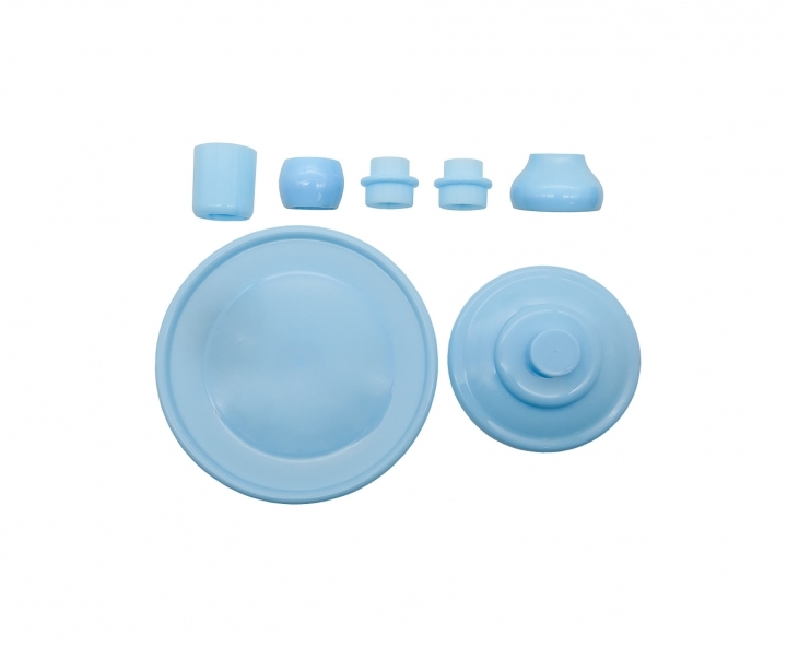 BANDEJA PLASTICA C/ BASE (23X19CM) CELESTE
